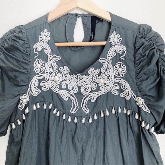 Aryn K. Babydoll Pearl Beaded Top Ruched Sleeve - Picture 3 of 7